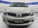 Thumbnail '2' of Nissan Tiida