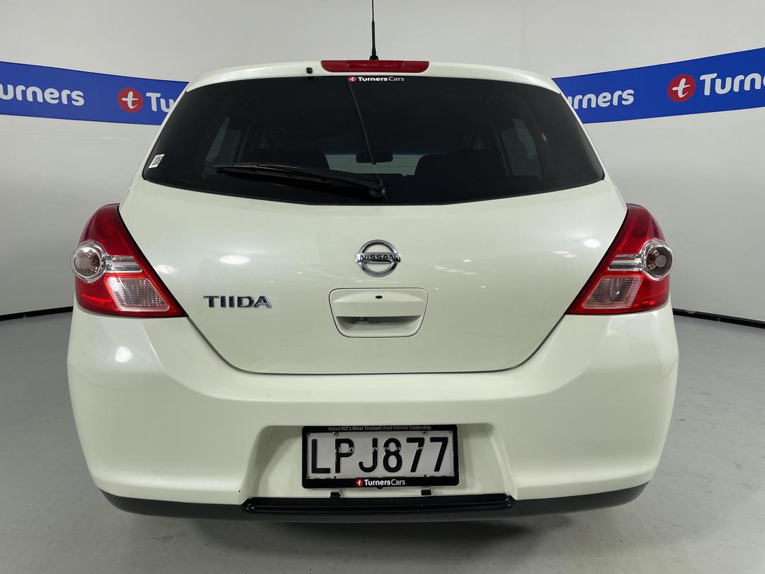 Photo '6' of Nissan Tiida