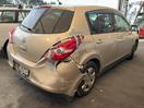Thumbnail '3' of Nissan Tiida