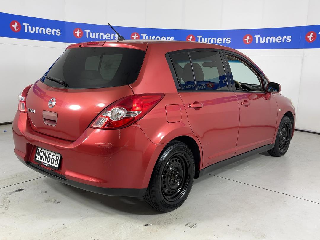 Photo '7' of Nissan Tiida