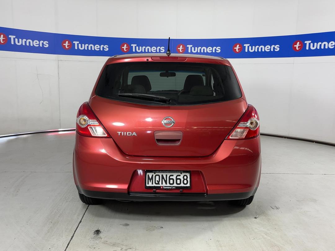 Photo '6' of Nissan Tiida