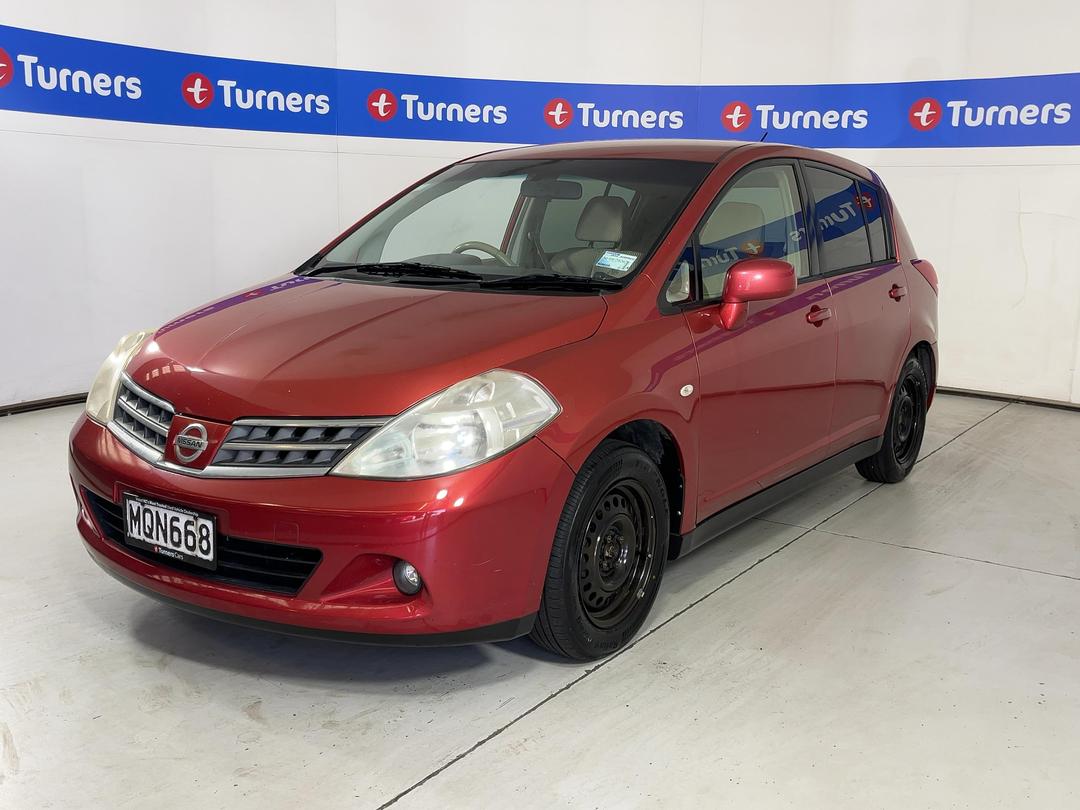 Photo '4' of Nissan Tiida