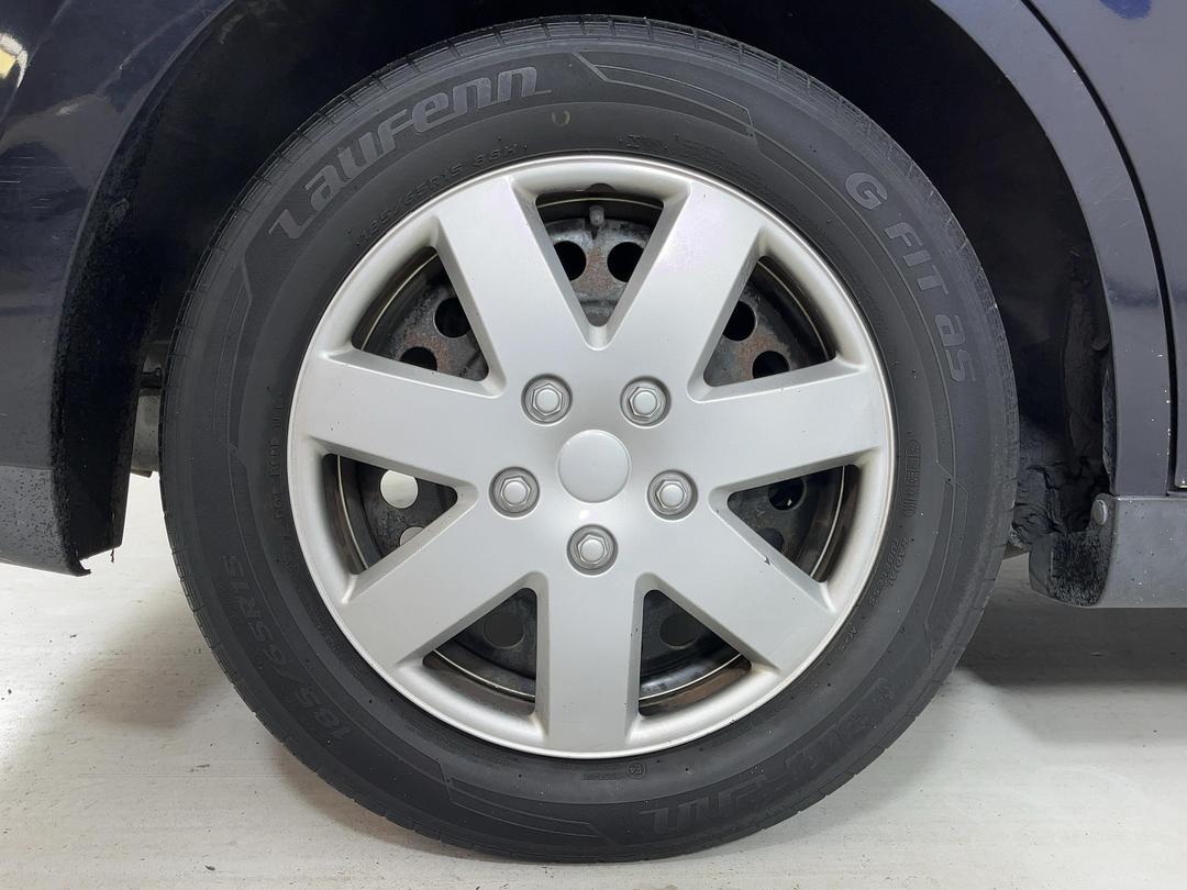 Photo '12' of Nissan Tiida