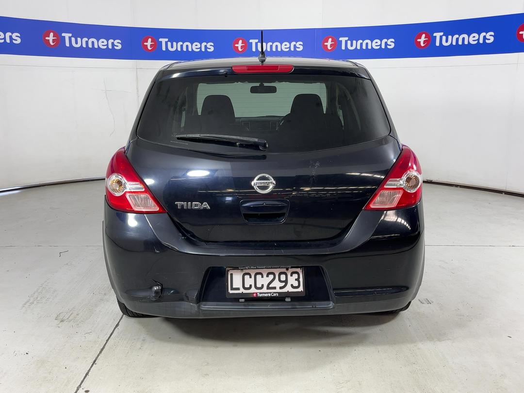Photo '6' of Nissan Tiida