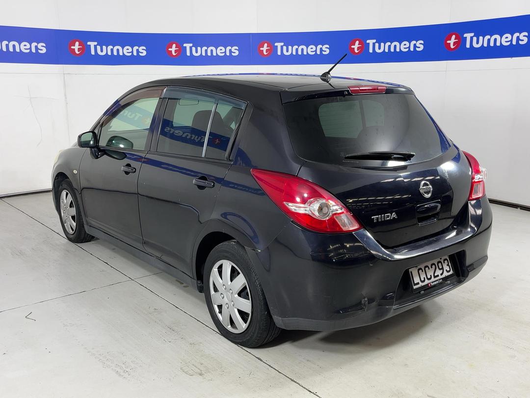Photo '5' of Nissan Tiida