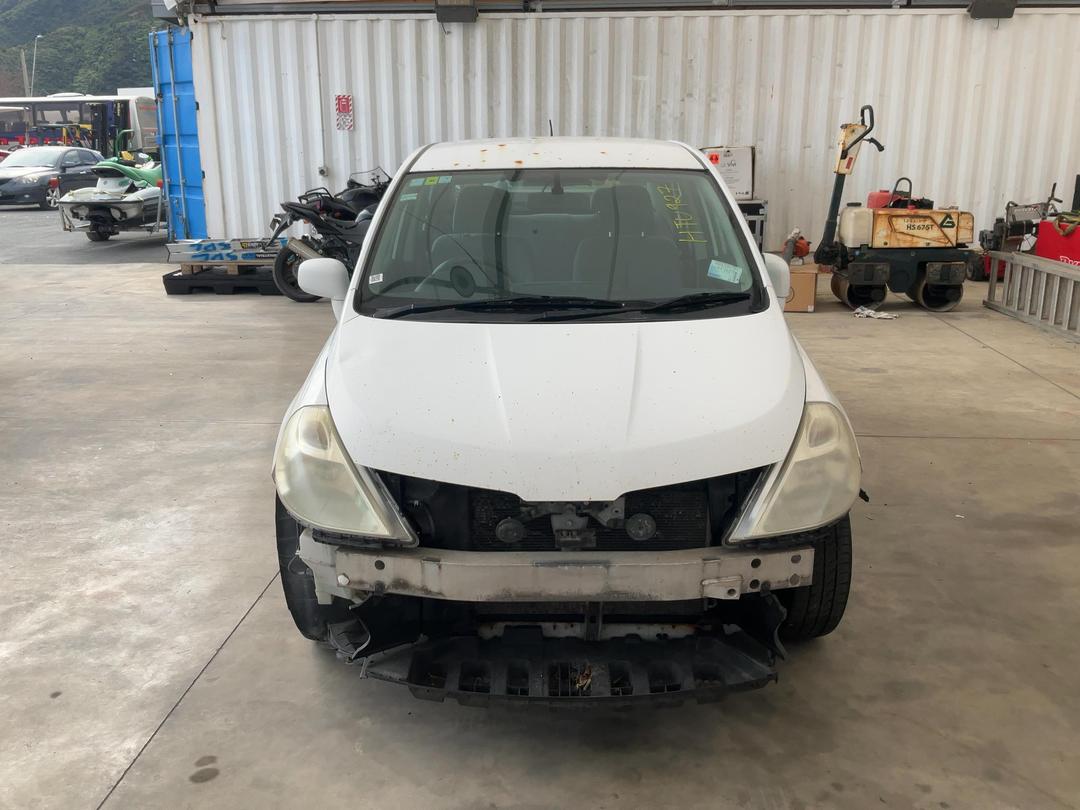 Photo '2' of Nissan Tiida