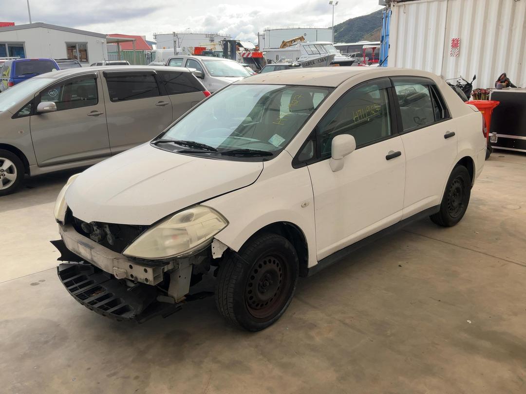 Photo '3' of Nissan Tiida