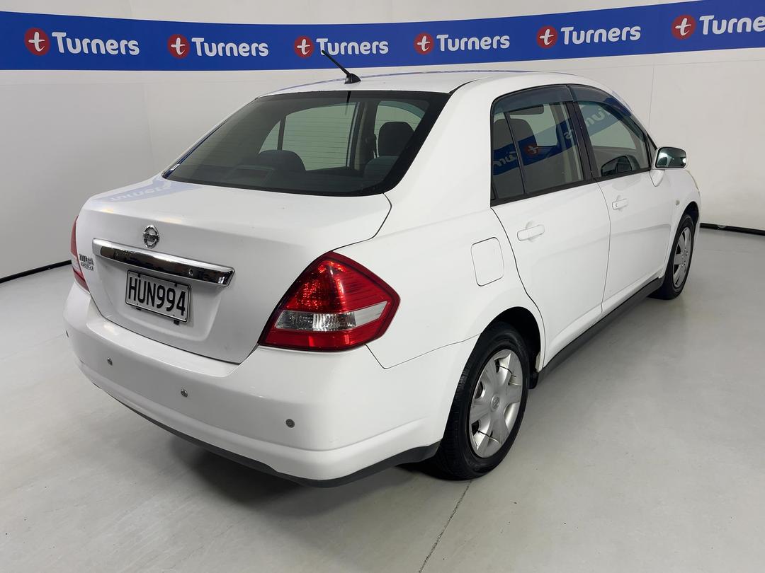 Photo '7' of Nissan Tiida