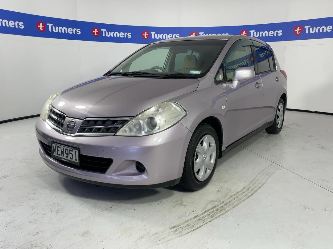 Photo '4' of Nissan Tiida