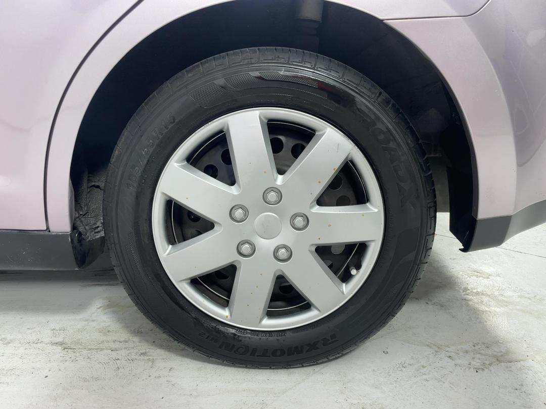 Photo '11' of Nissan Tiida