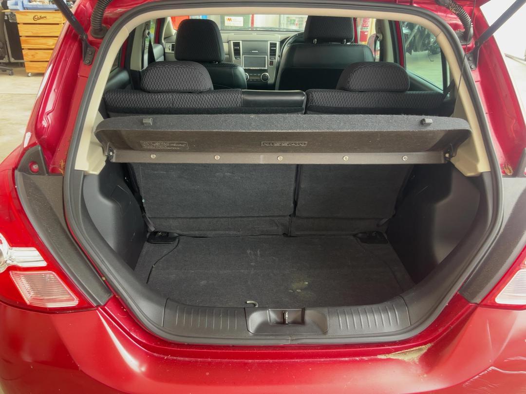 Photo '20' of Nissan Tiida Photo '20' of Nissan Tiida
