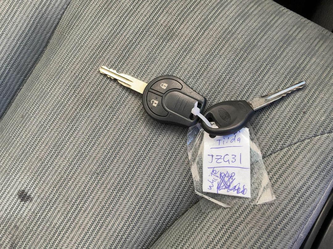 Photo '17' of Nissan Tiida Latio Photo '17' of Nissan Tiida Latio