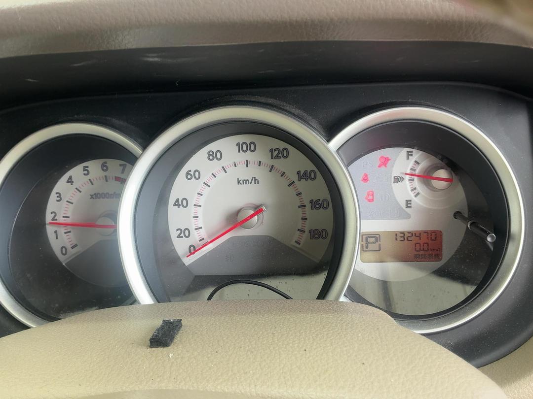 Photo '14' of Nissan Tiida Photo '14' of Nissan Tiida