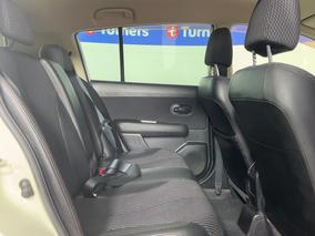 Photo '20' of Nissan Tiida