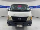 Thumbnail '2' of Nissan Urvan