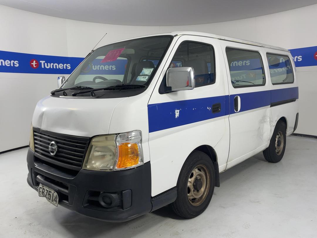 Photo '3' of Nissan Urvan Photo '3' of Nissan Urvan