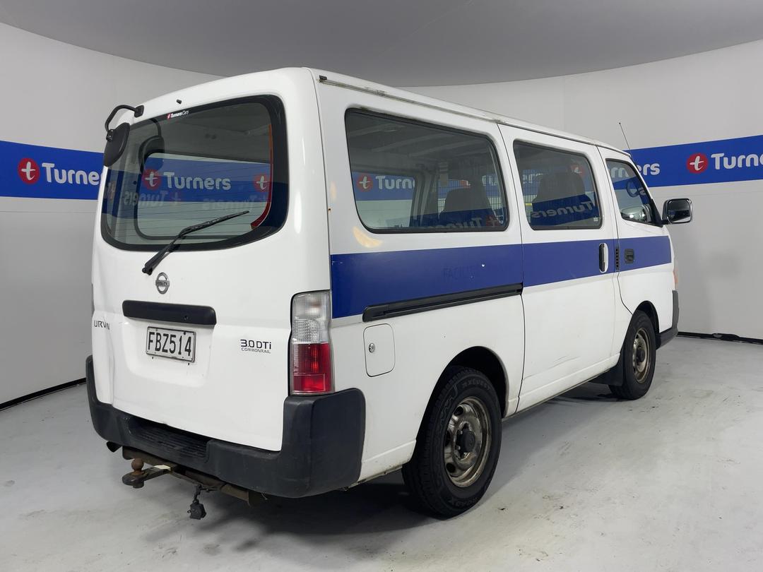 Photo '6' of Nissan Urvan Photo '6' of Nissan Urvan