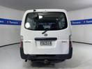 Thumbnail '5' of Nissan Urvan