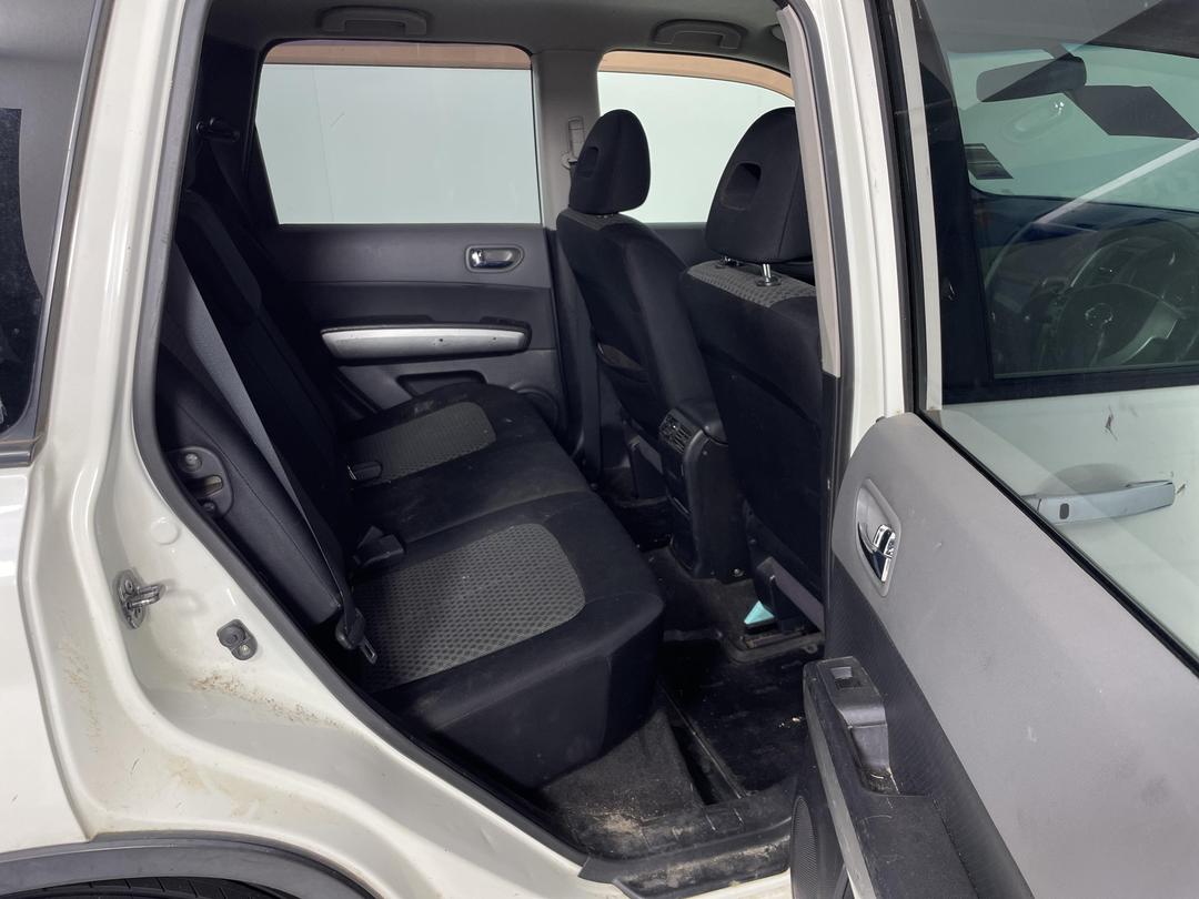 Photo '18' of Nissan X-Trail