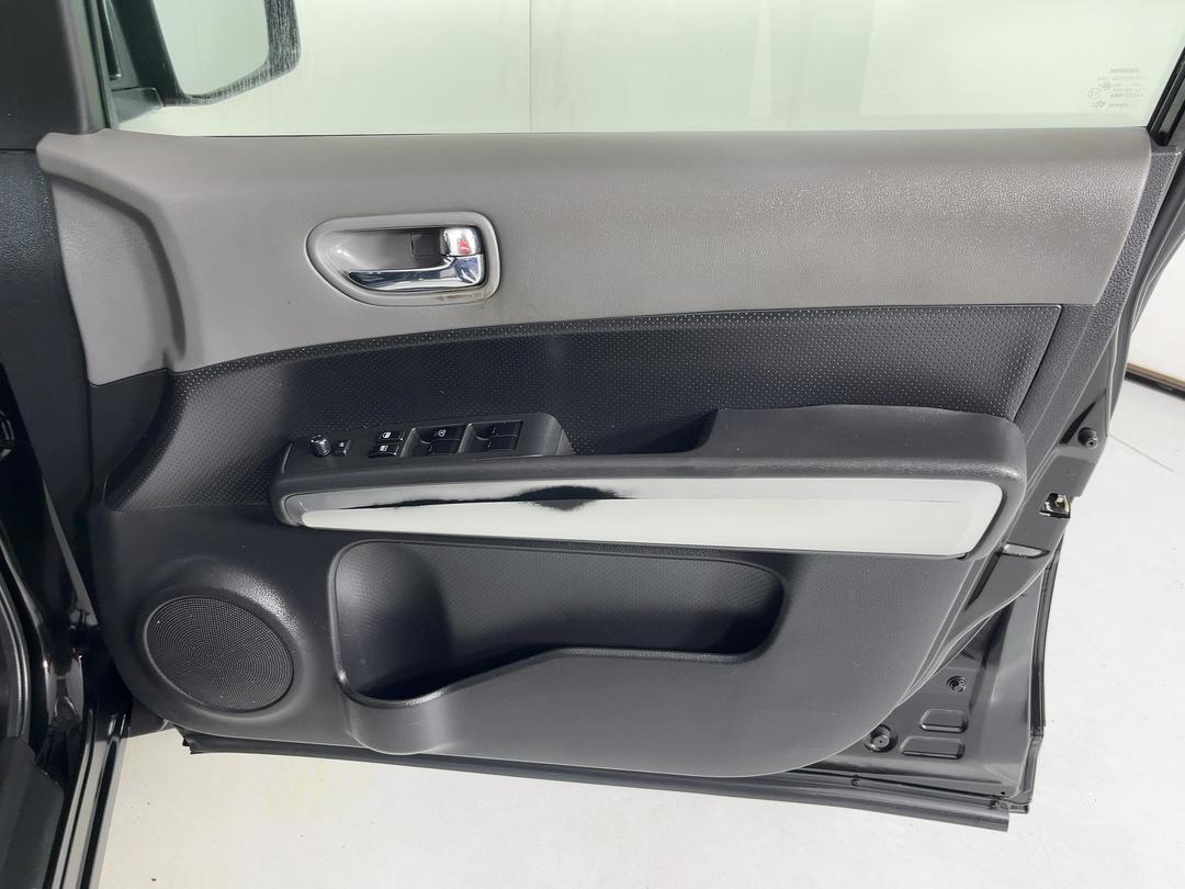 Photo '15' of Nissan X-Trail