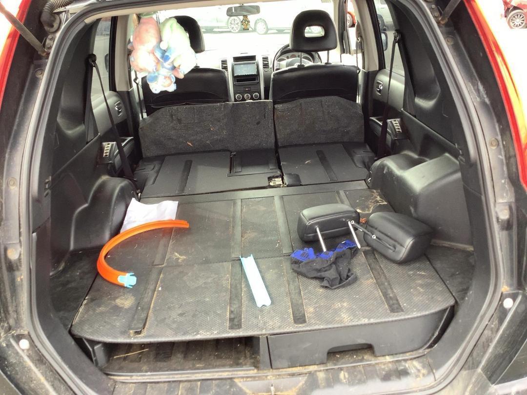 Photo '10' of Nissan X-Trail