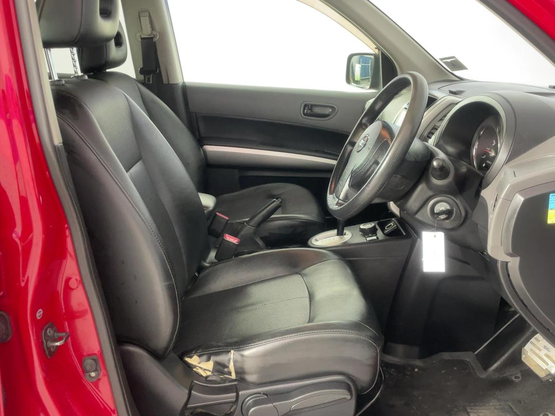 Photo '16' of Nissan X-Trail