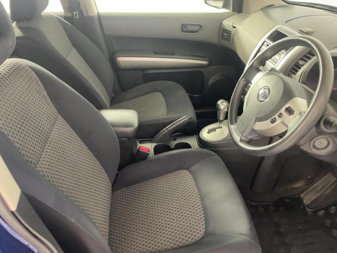 Photo '16' of Nissan X-Trail