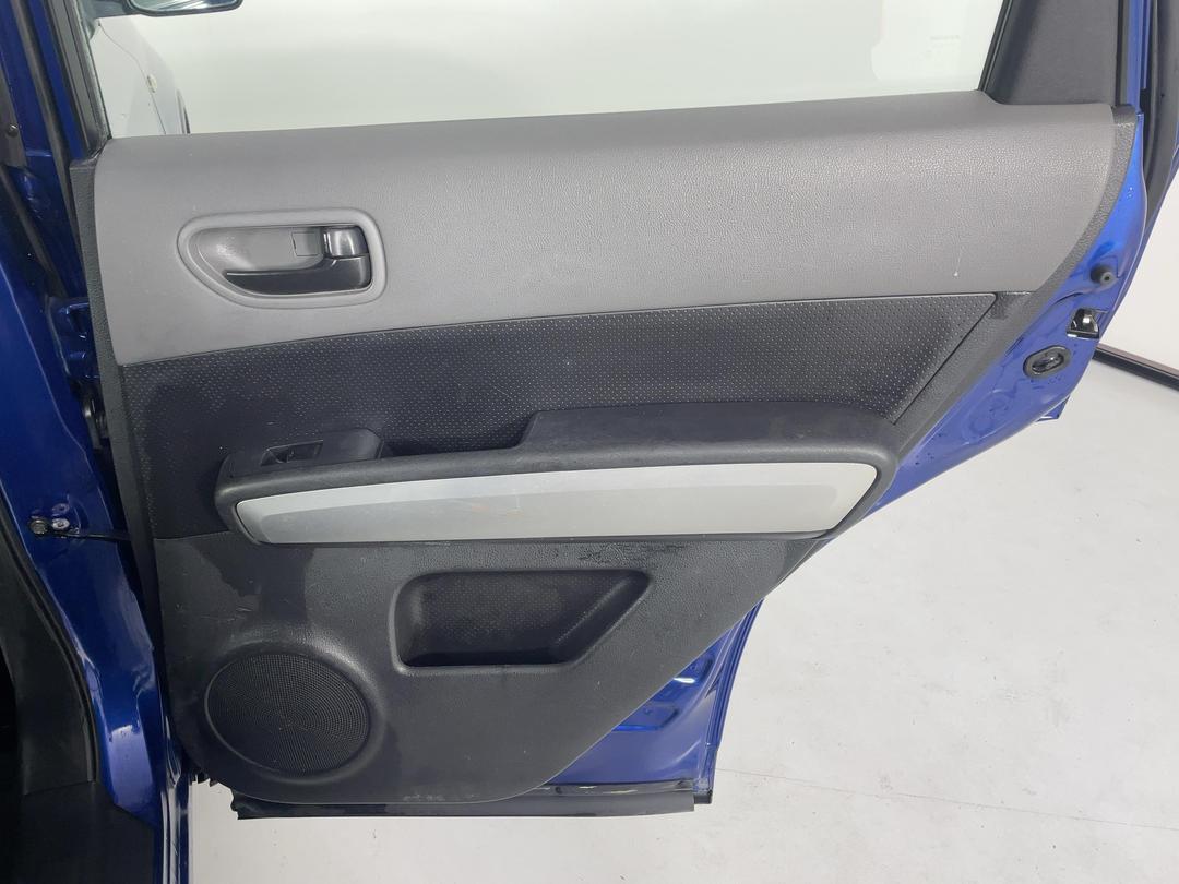 Photo '19' of Nissan X-Trail