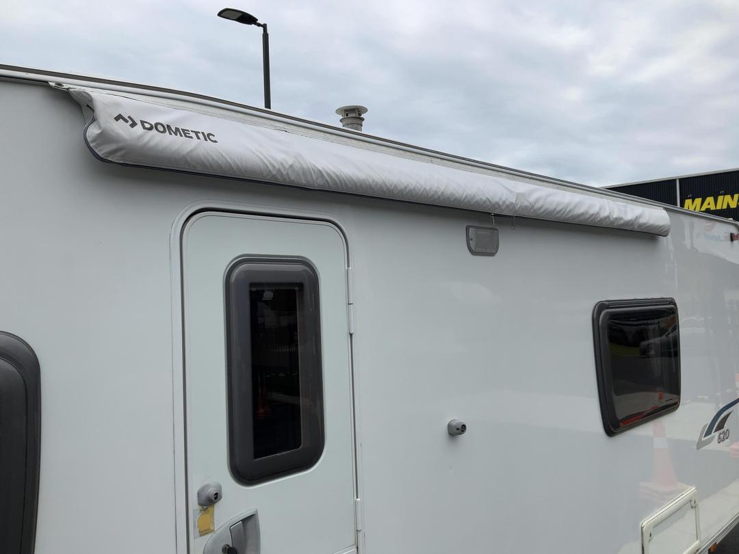 Photo '19' of Sterling Europa 620 Caravan - Tandem