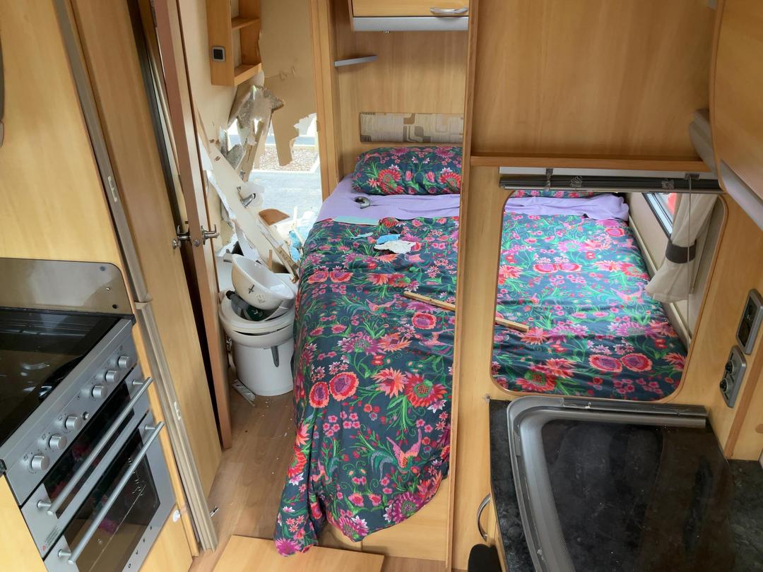 Photo '25' of Sterling Europa 620 Caravan - Tandem