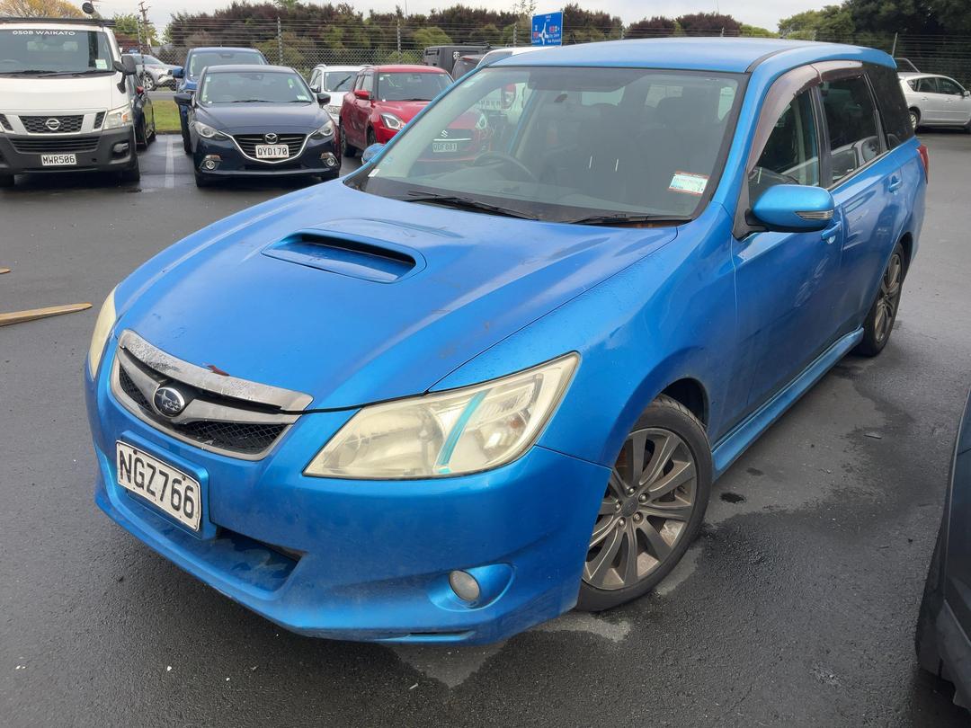 Photo '2' of Subaru Exiga