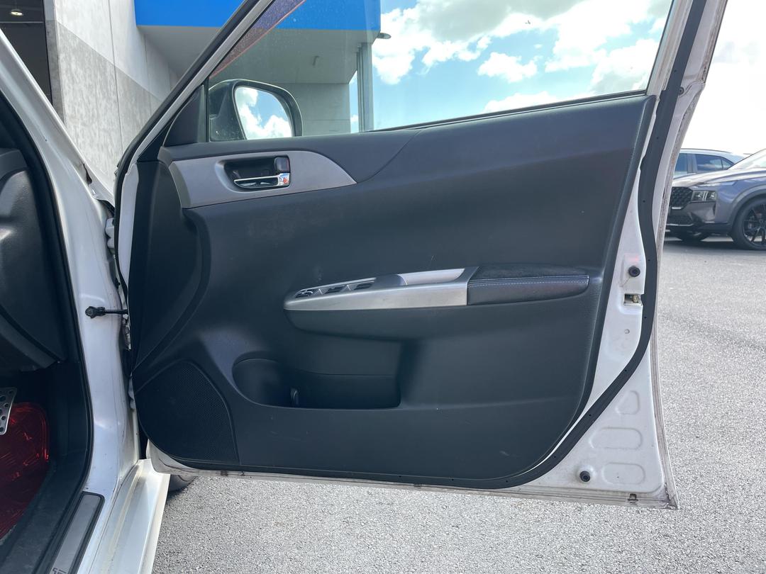 Photo '8' of Subaru Impreza WRX STI