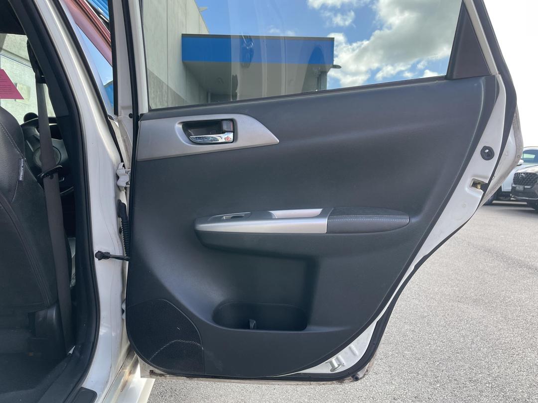 Photo '10' of Subaru Impreza WRX STI