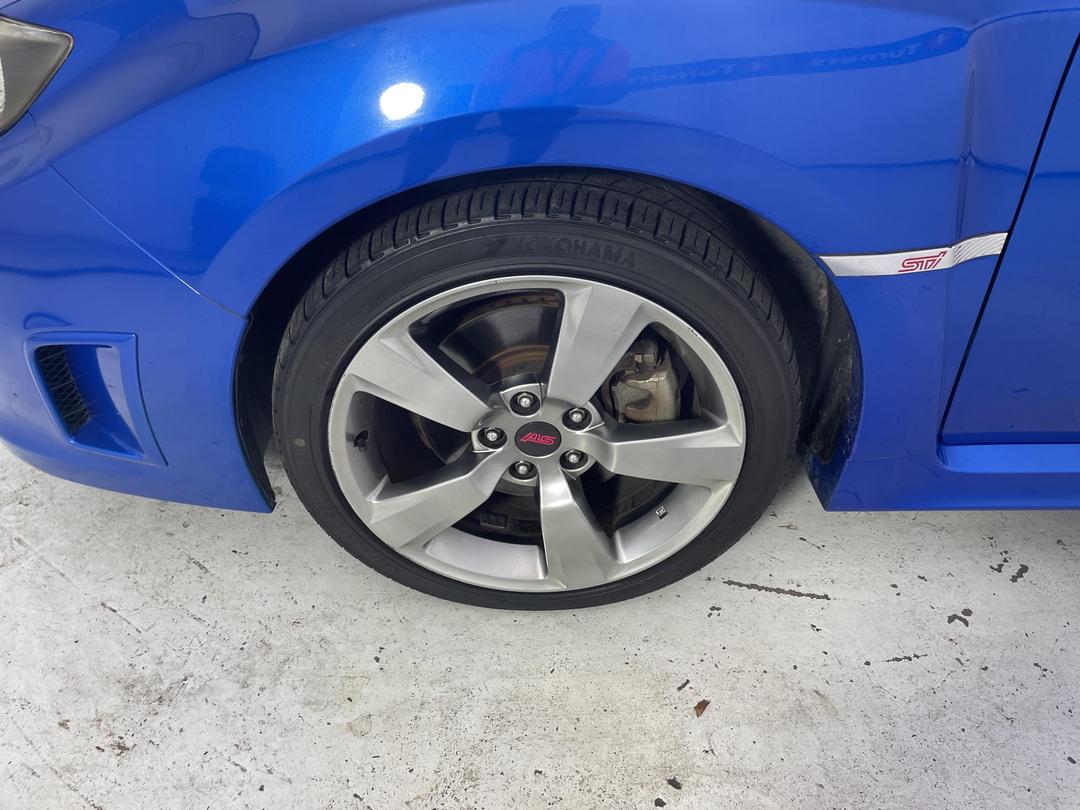 Photo '10' of Subaru Impreza