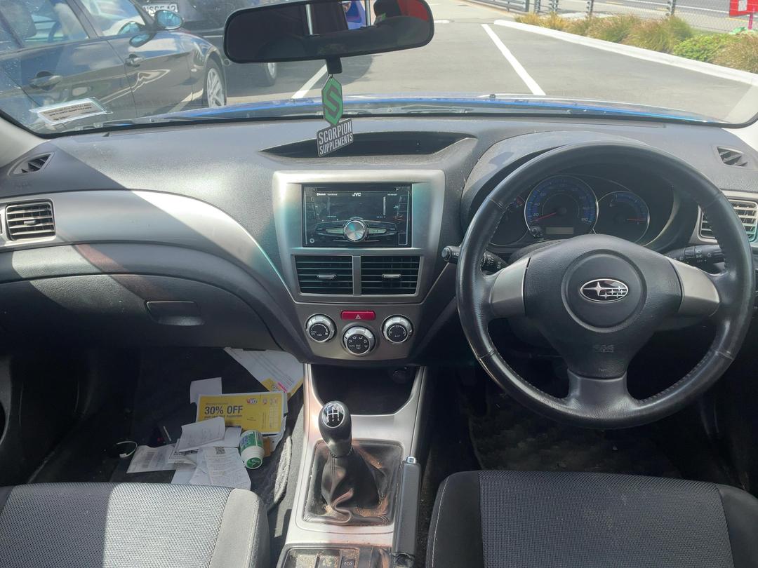 Photo '15' of Subaru Impreza Photo '15' of Subaru Impreza