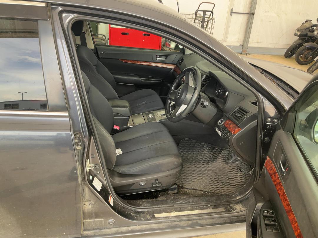 Photo '7' of Subaru Legacy GT-L