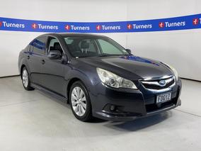 Photo '4' of Subaru Legacy