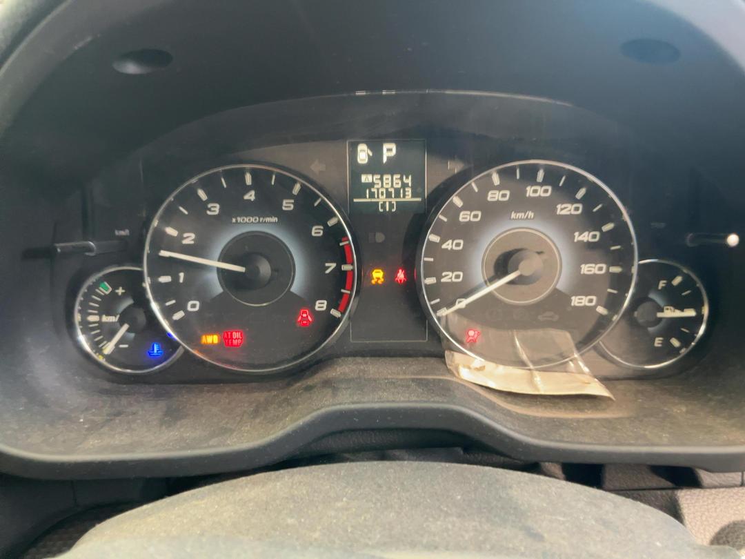 Photo '10' of Subaru Legacy