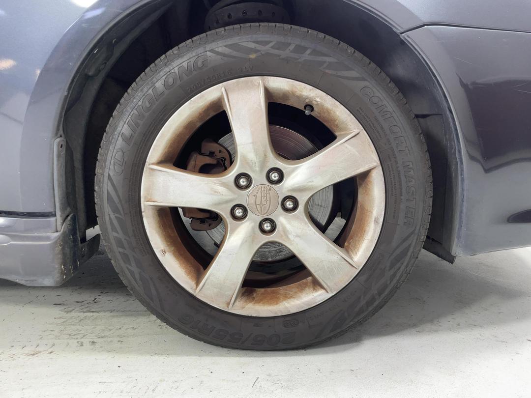 Photo '9' of Subaru Legacy