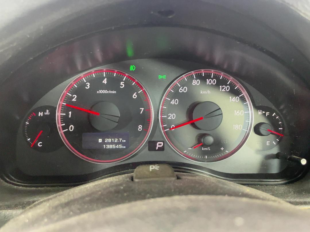 Photo '21' of Subaru Legacy