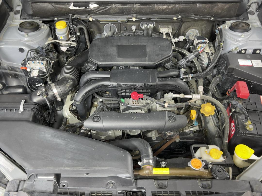 Photo '13' of Subaru Legacy