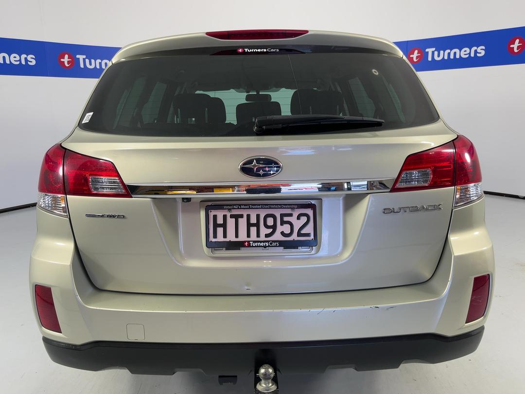 Photo '6' of Subaru Legacy