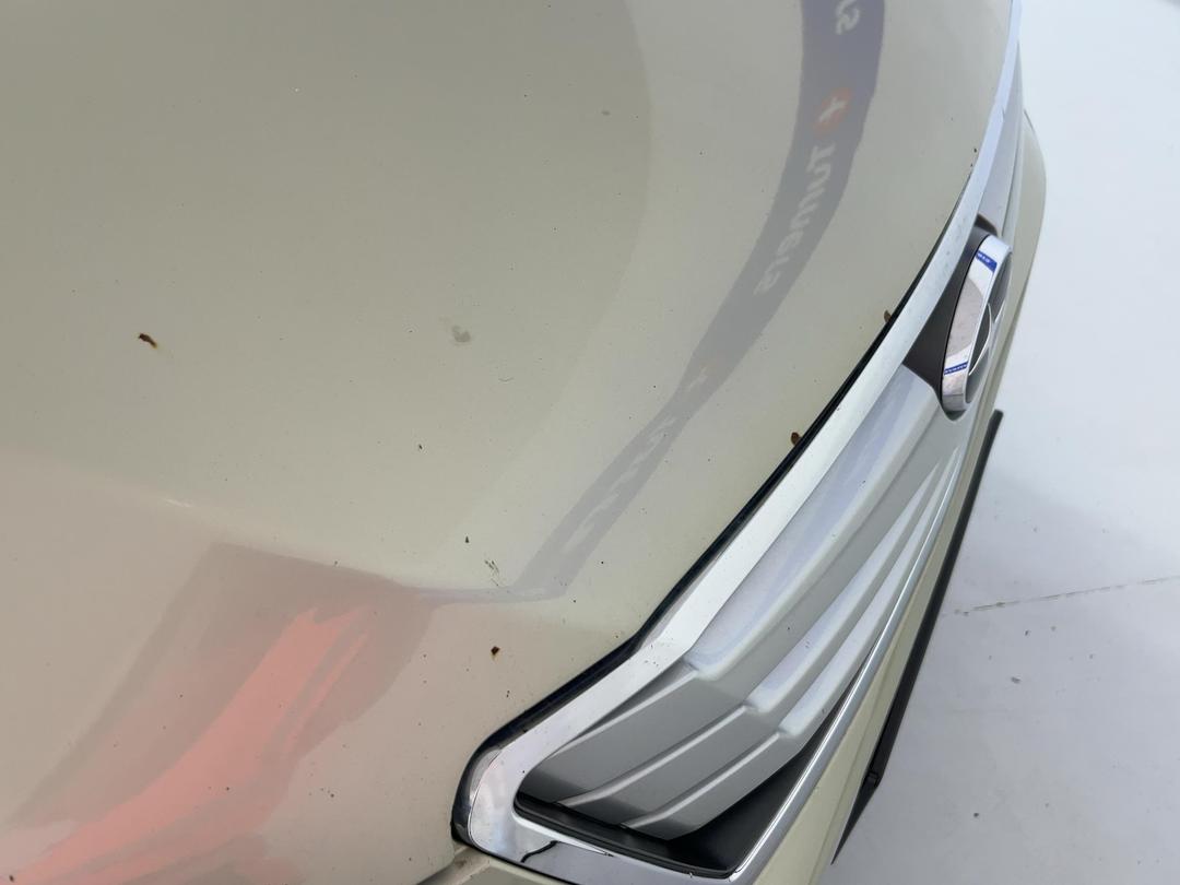 Photo '33' of Subaru Legacy