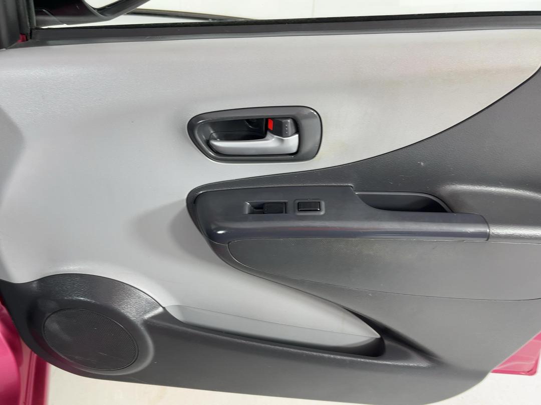 Photo '15' of Suzuki Alto