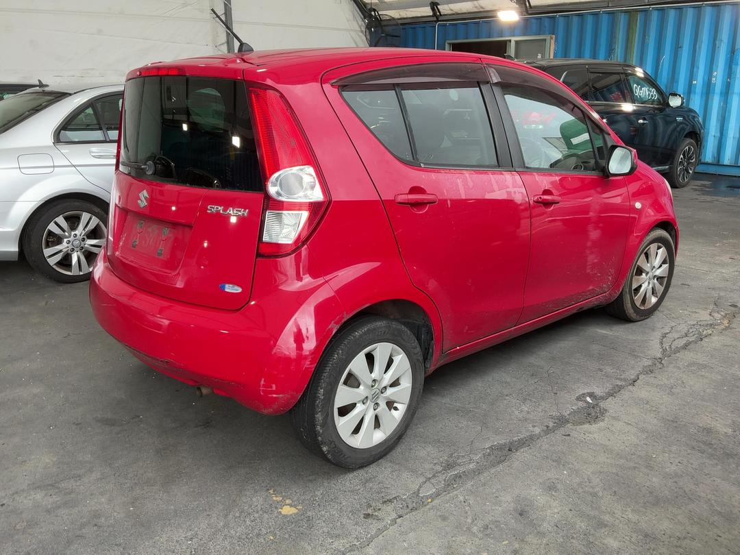 Photo '15' of Suzuki Splash Photo '15' of Suzuki Splash