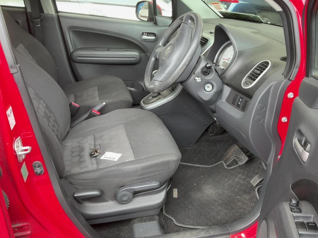 Photo '18' of Suzuki Splash Photo '18' of Suzuki Splash