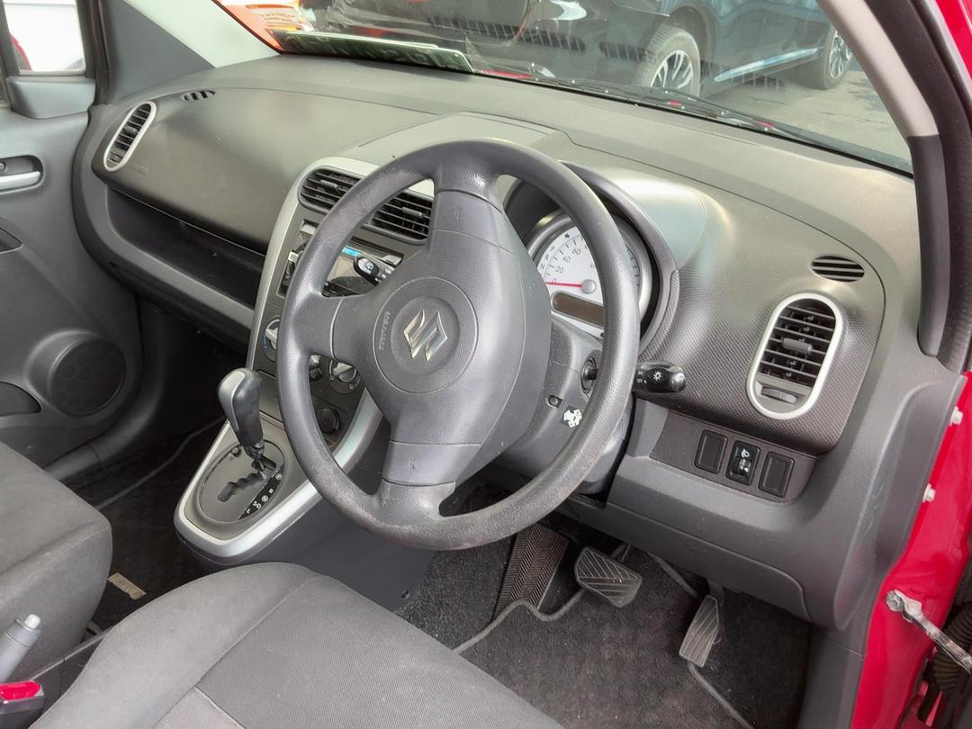 Photo '19' of Suzuki Splash Photo '19' of Suzuki Splash