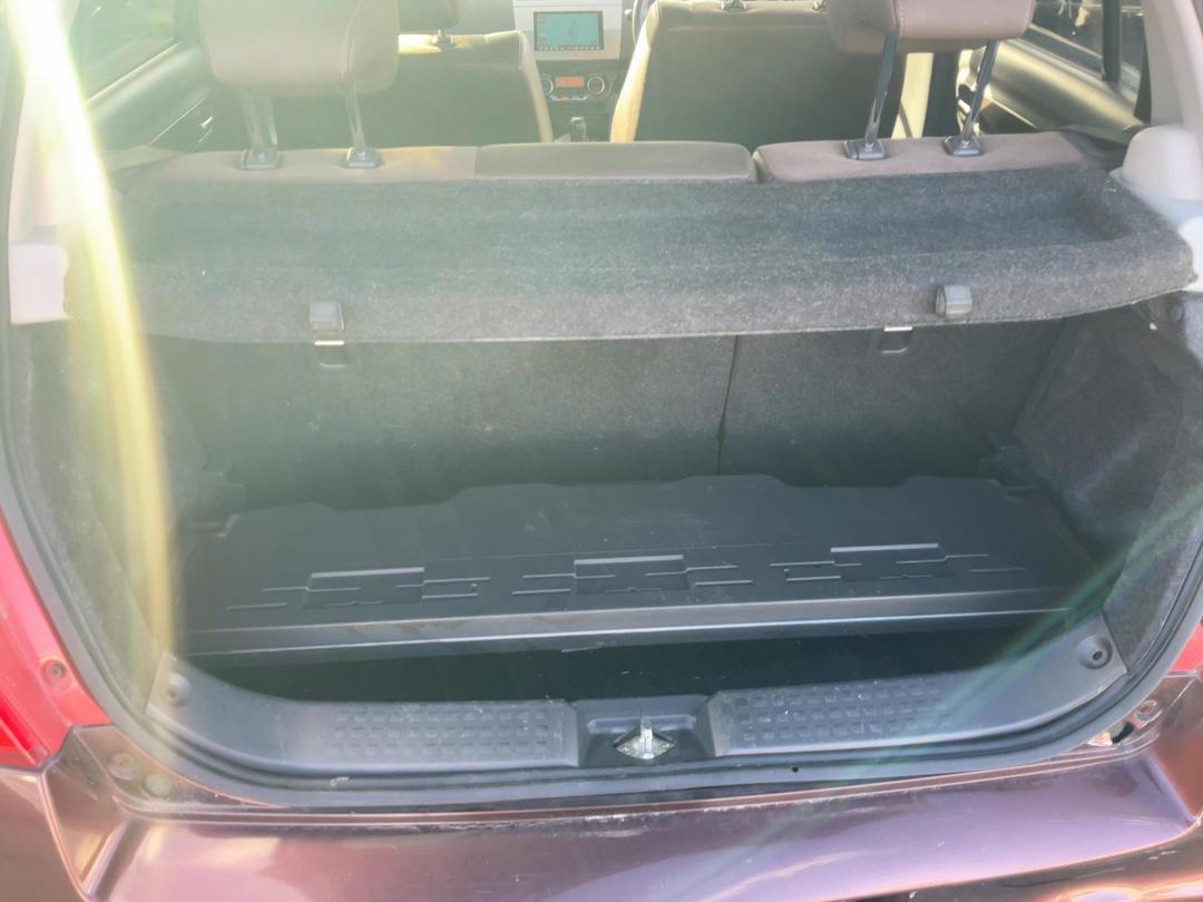 Photo '16' of Suzuki Swift