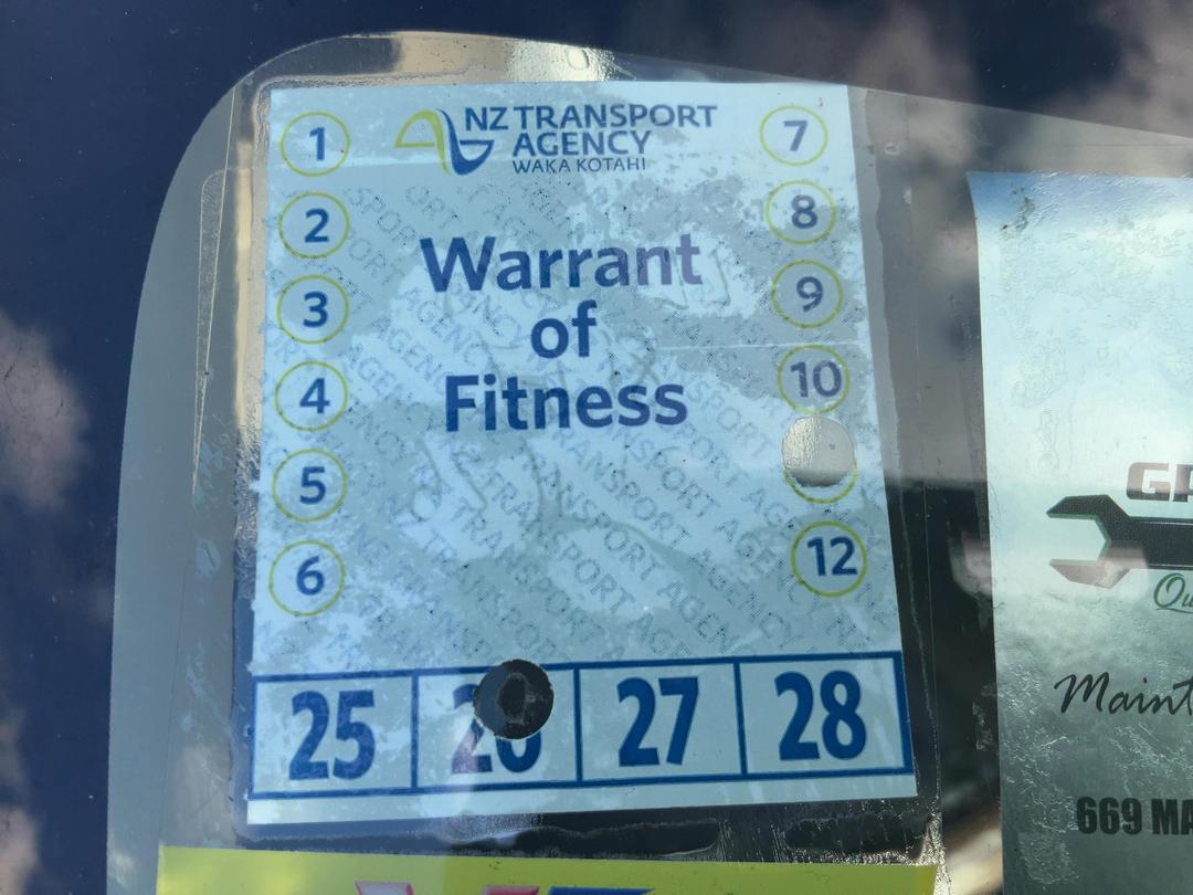 Photo '17' of Suzuki Swift