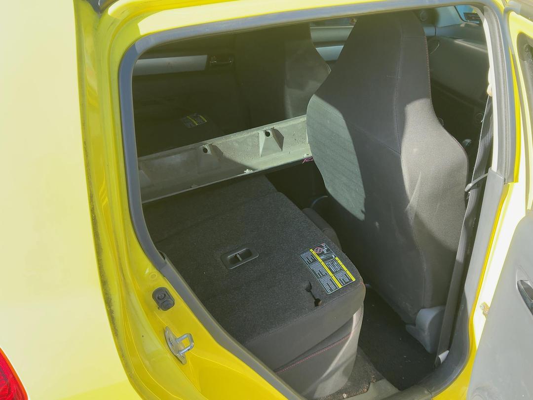 Photo '22' of Suzuki Swift Photo '22' of Suzuki Swift